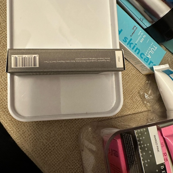 Complex Culture - Power Pose Lip Gloss In Clear, 0.15 Fl Oz NEW - Picture 4 of 4